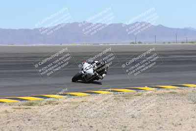 media/May-06-2024-Moto Forza (Mon) [[b33359f27d]]/1-Advanced/Session 2 (Bowl)/